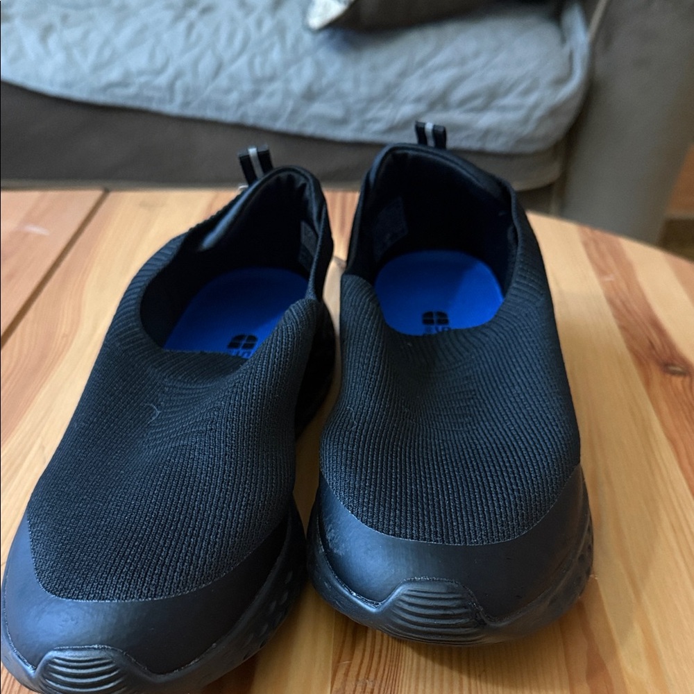 Black Slip-On women’s Shoes